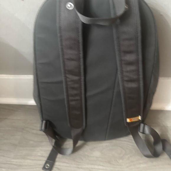 FJallraven  back pack - one size main image 4